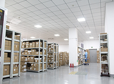 綜合基地中轉(zhuǎn)倉庫